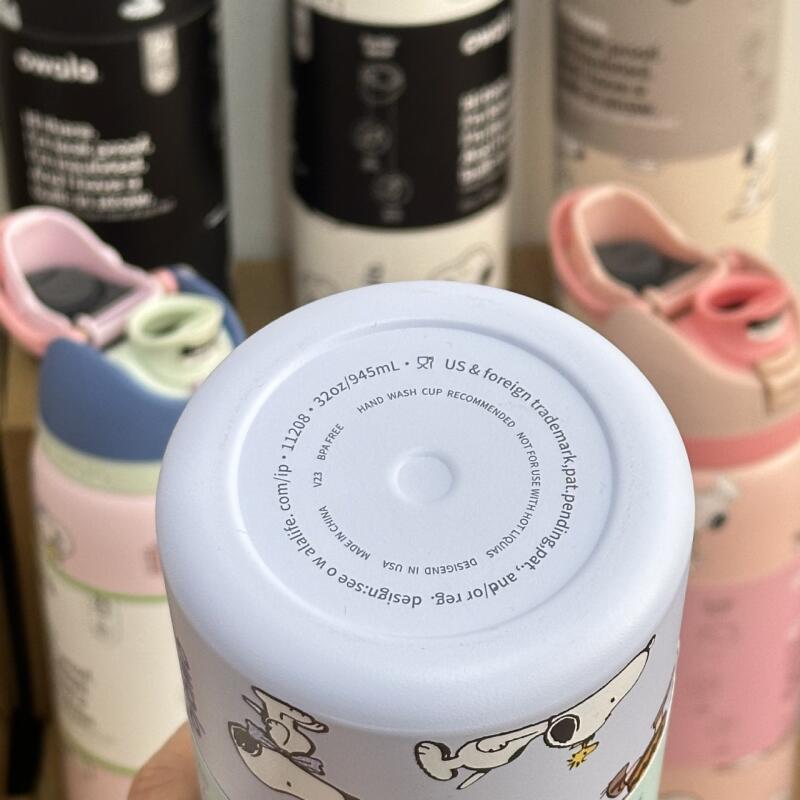 Snoopy Insulated Water Bottle  - đánh giá và giá Coffee Tea Shop